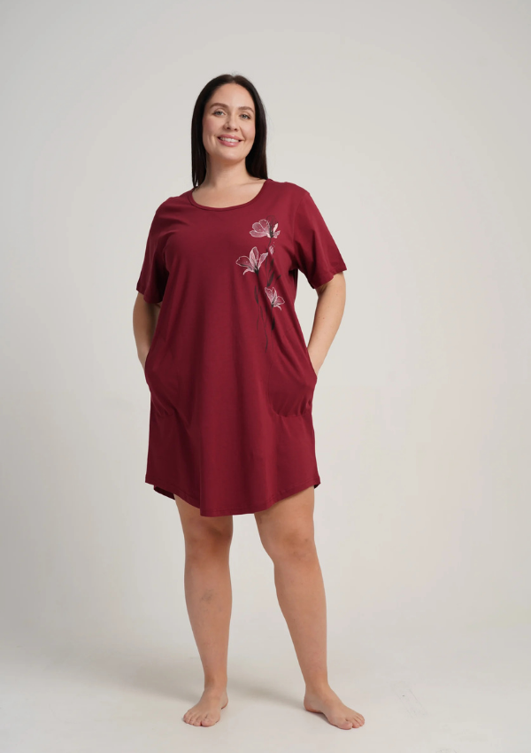 Koszula Nocna Damska Vienetta Red Bloom, Bordowy, r. 1XL - 4XL
