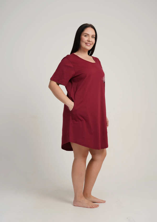 Koszula Nocna Damska Vienetta Burgundy Bloom, Bordowy, r. 1XL - 4XL