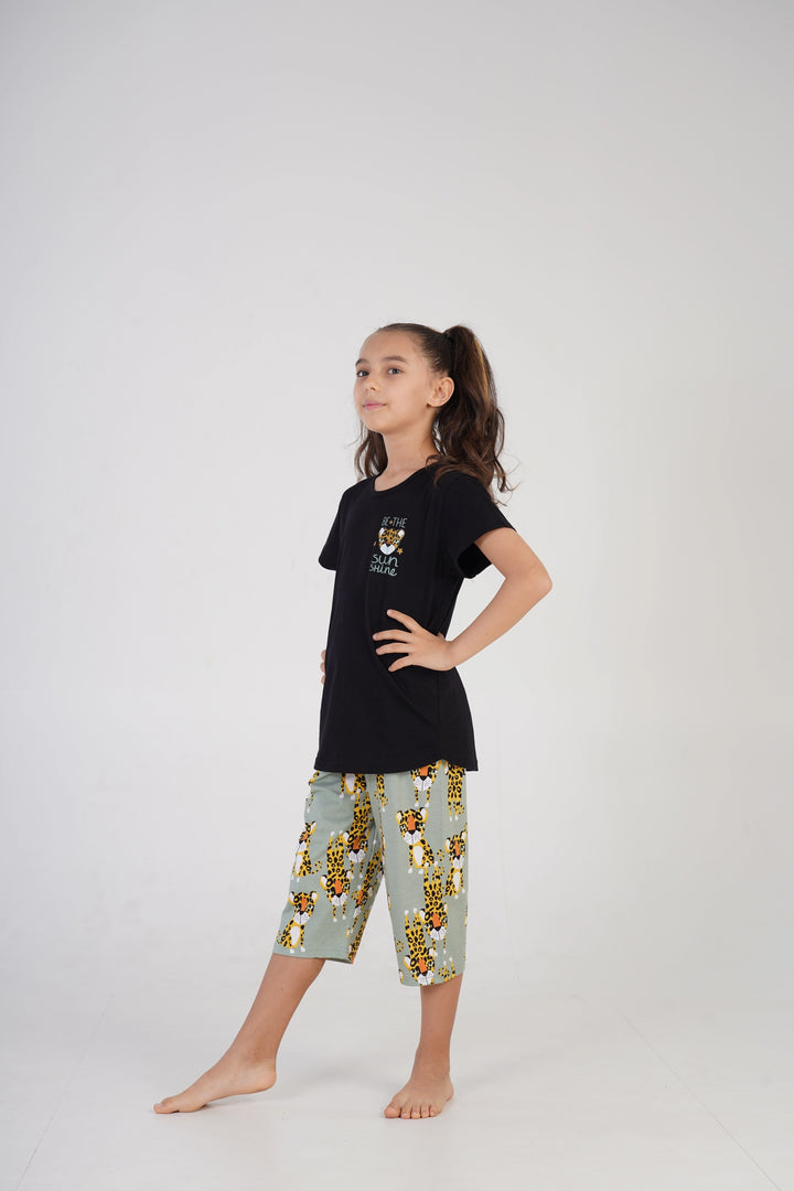 Piżama Dziewczęca Vienetta Animal Kingdom, czarno-zielona, r. 134-164 image 1