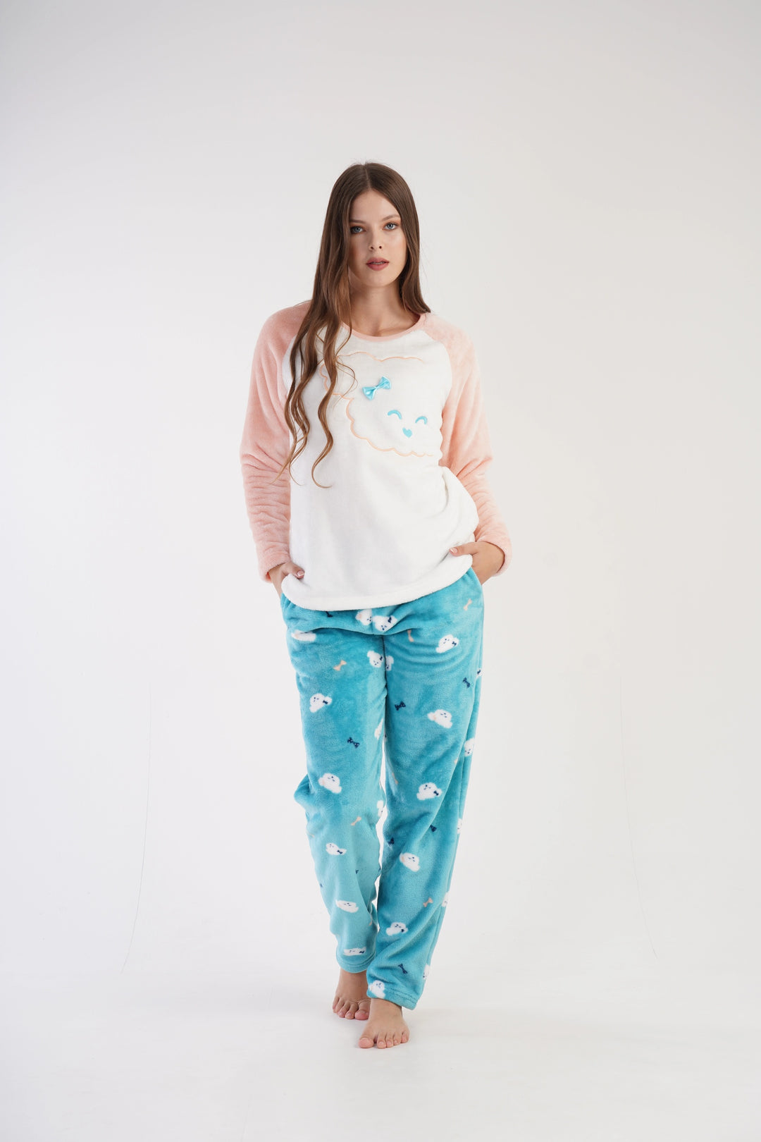 Piżama Damska Softowa Vienetta Fluffy Dreamwear, biało-niebieska, r. S-XL