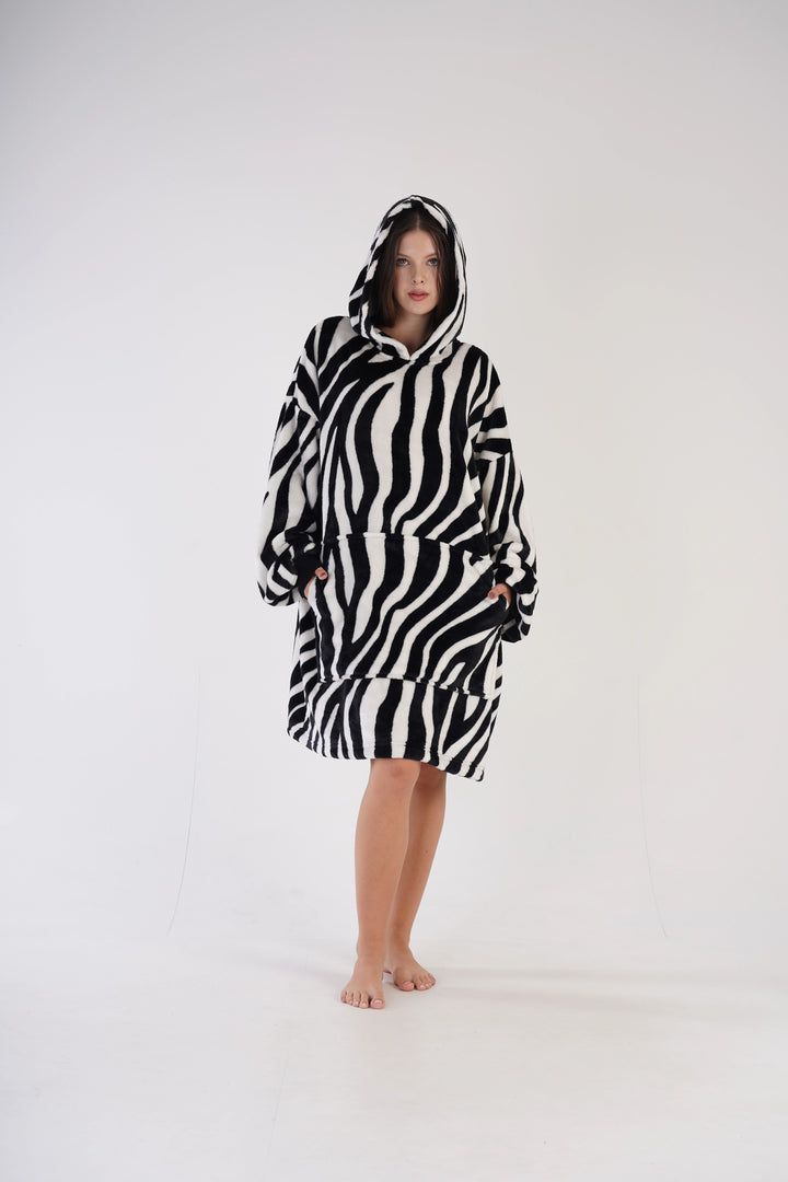 KOCOBLUZA softowa Vienetta Cozy Zebra, czarno-biała, Onesize