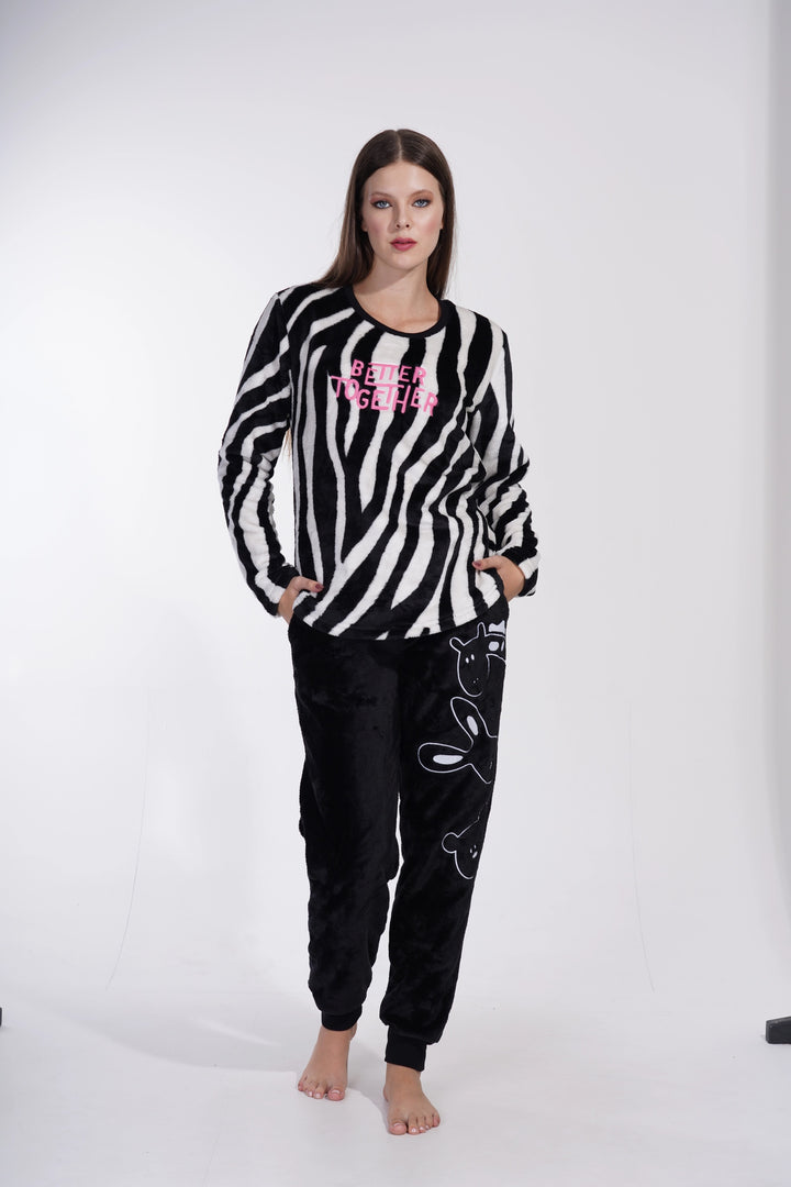 Piżama Damska Softowa Vienetta Zebra Dreaming, czarno-biała, r. S-XL