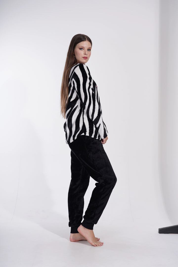 Piżama Damska Softowa Vienetta Zebra Dreaming, czarno-biała, r. S-XL