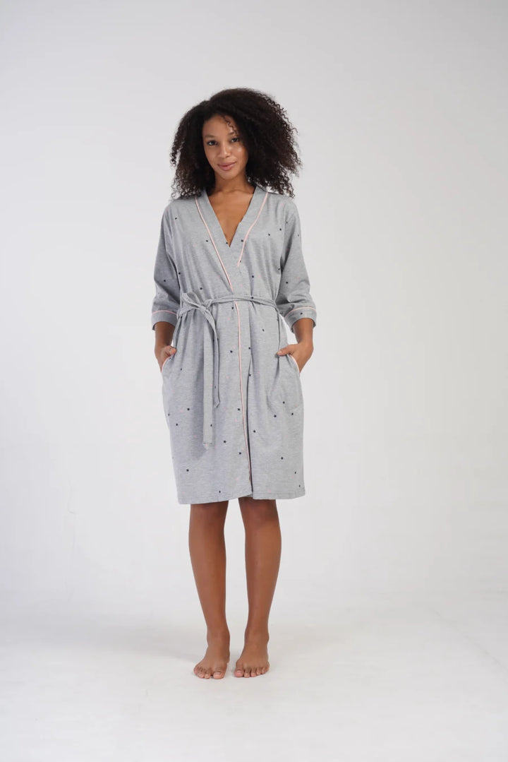 Szlafrok damski Vienetta Black Stars, Szary, r. 1XL - 4XL