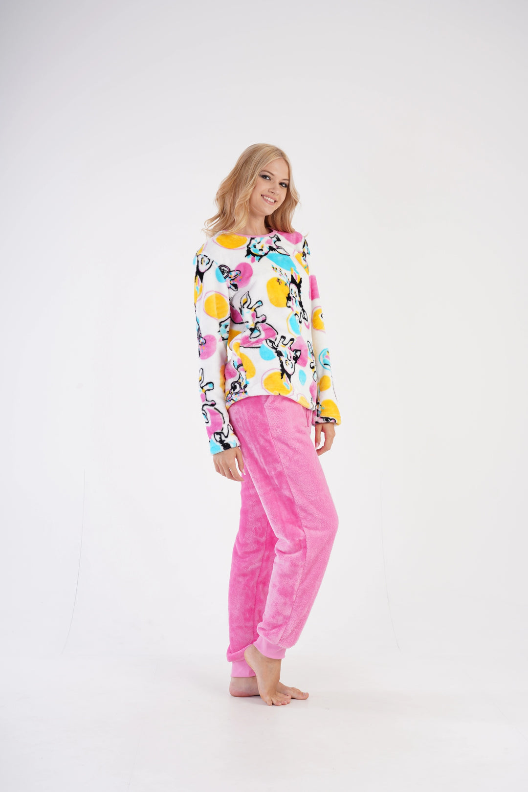 Piżama Damska Softowa Vienetta Freaky Girafe Pink, wielokolorowo-różowa, r. S-XL