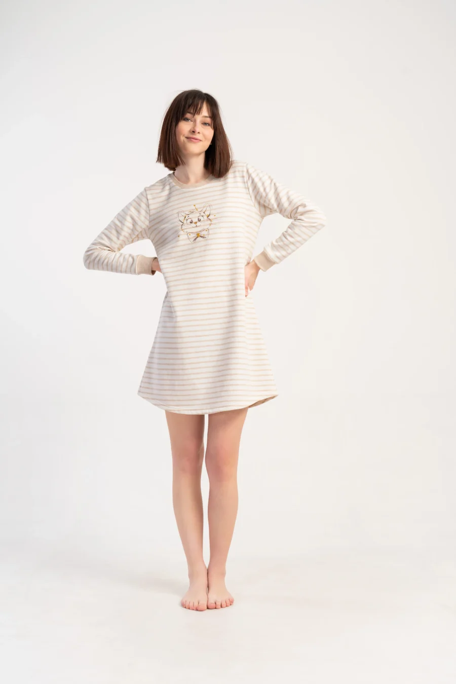 Koszula Nocna Damska bajowa Vienetta, Warm Kitty, Beżowy, r. M - XXL - obrazek 4