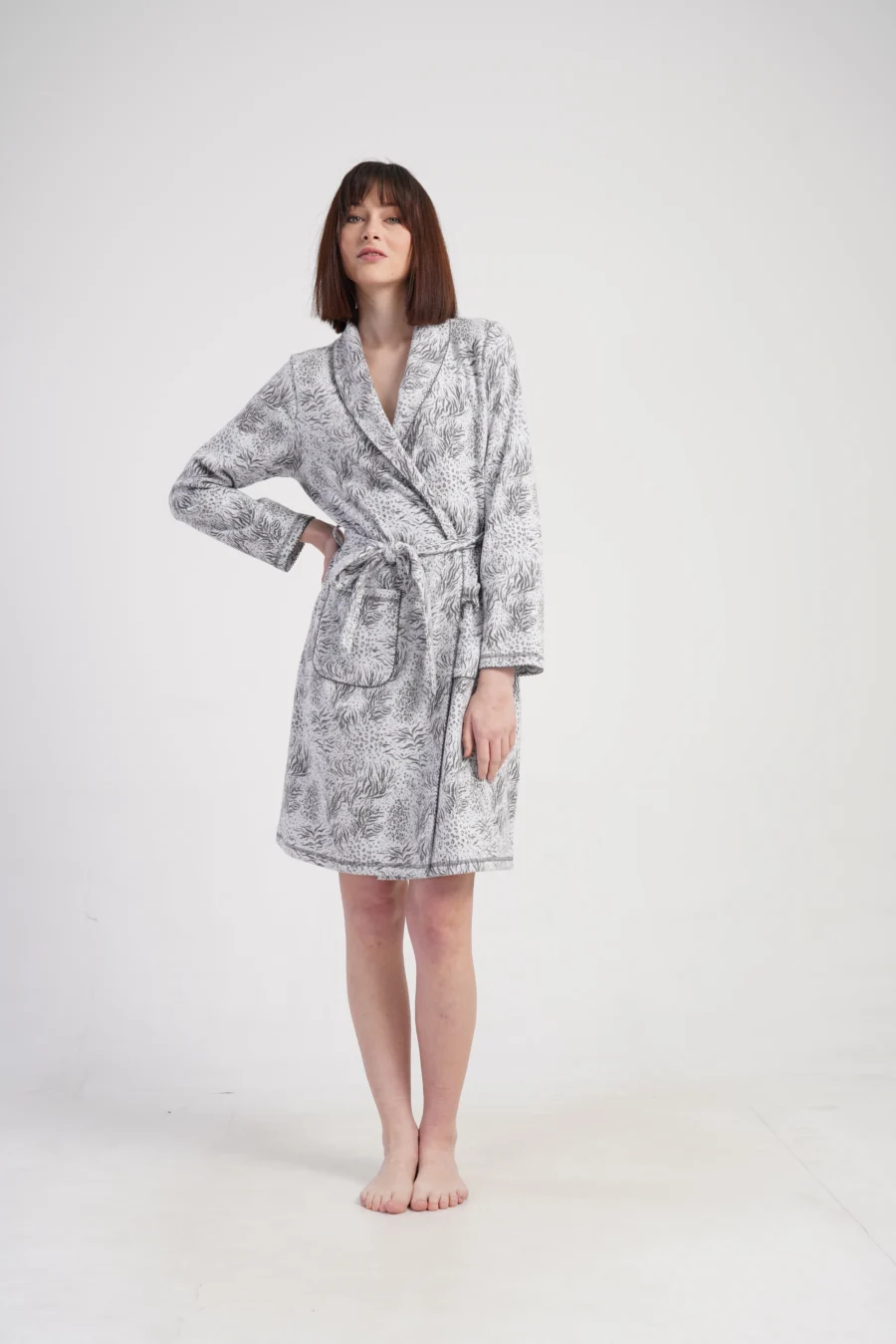 Szlafrok damski Vienetta Grey Feathers, Szary, r. 1XL-4XL - obrazek 2